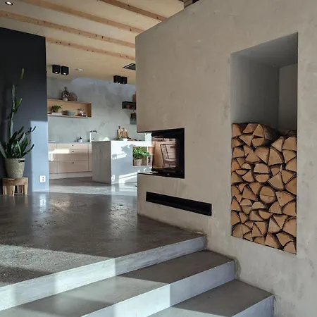 Unique House In Nedstrand