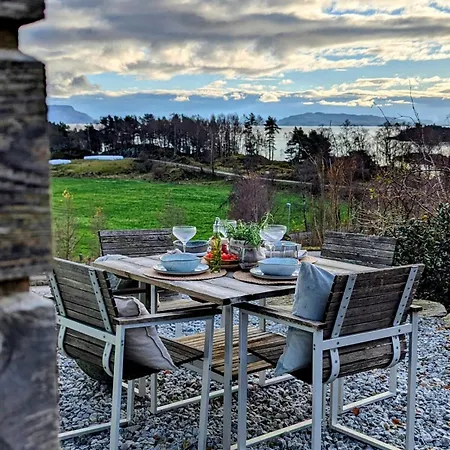 Unique House In Nedstrand בית נופש